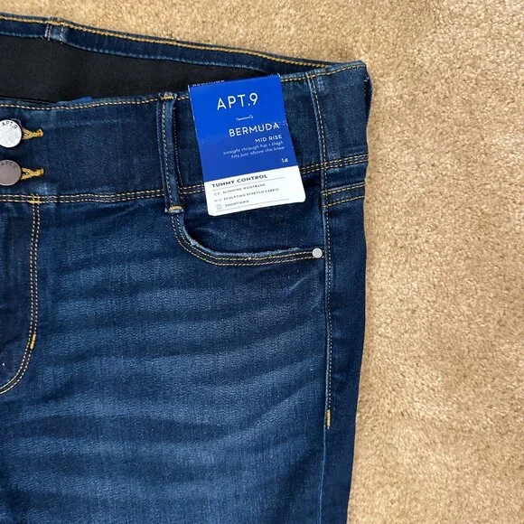 Womens Apt 9 Bermuda Shorts Denim Stretch Tummy Control Size 14 Mid Rise NWT New - Picture 3 of 6